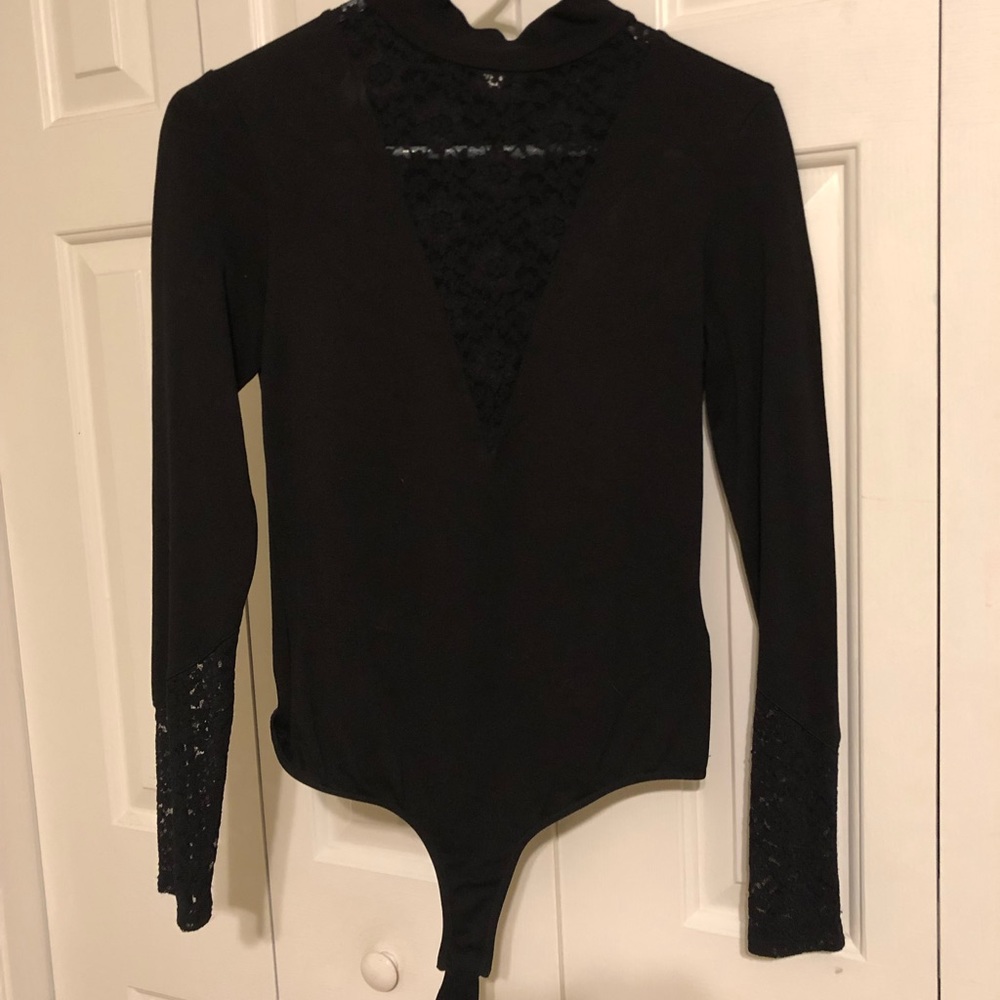 Bebe Lace V-Neck Bodysuit Medium
